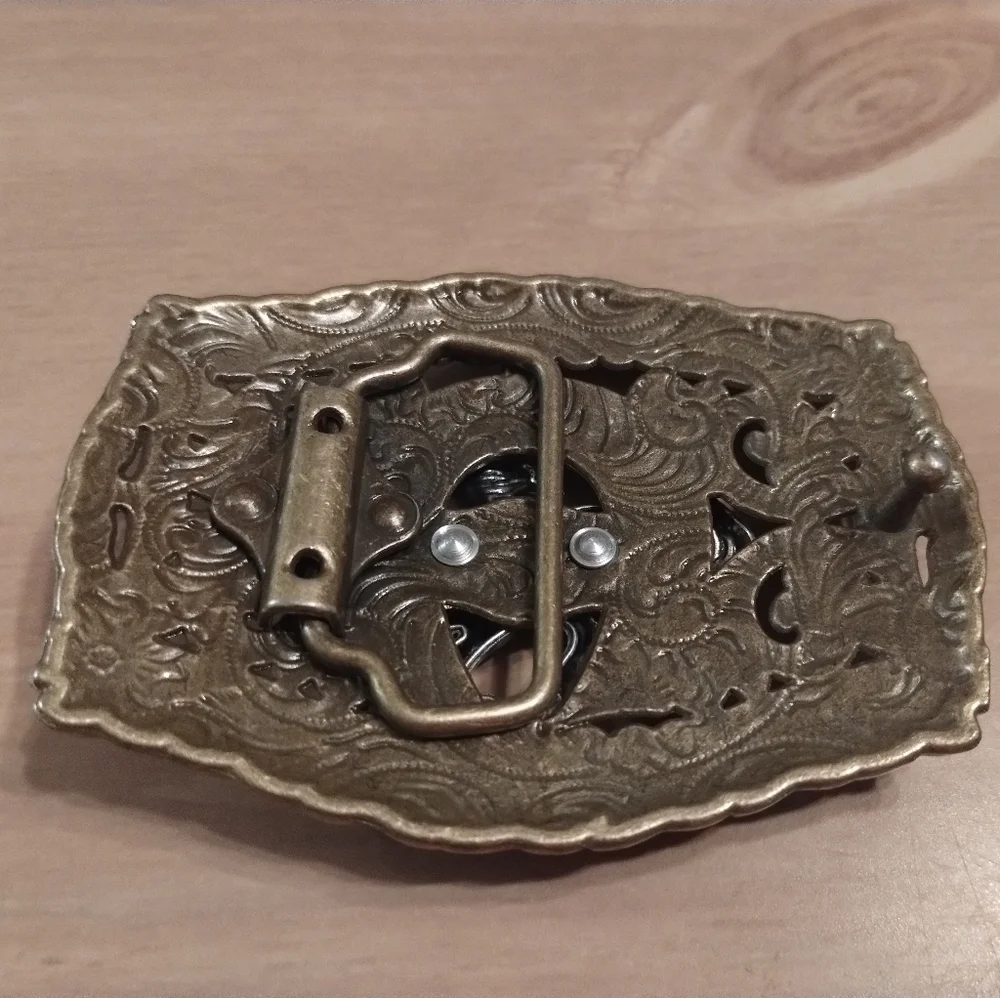 New Western Horse Belt Buckle Gold Silver Tone Running Horse Cowboy Rodeo